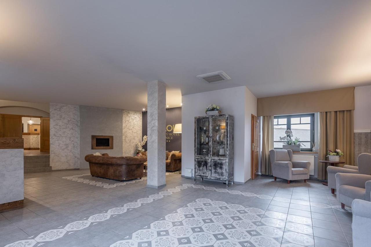 Pytloun Chateau Hotel Ctenice براغ المظهر الخارجي الصورة